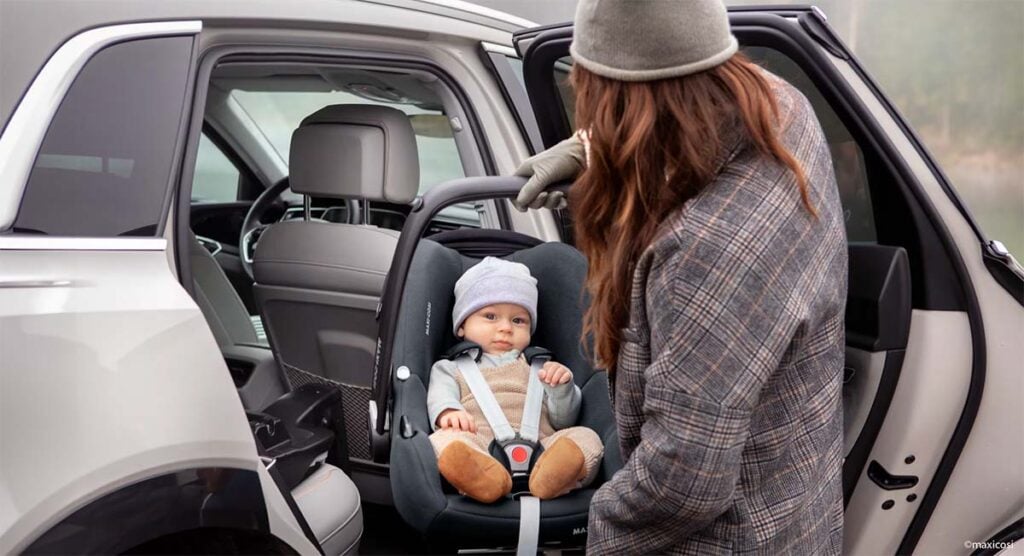 Guide complet pour choisir un siège auto enfant : critères essentiels, normes de sécurité et recommandations selon l’âge et le poids.