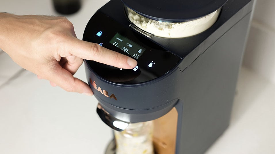 meilleur préparateur de biberon automatique avec écran tactile, contrôle précis de la température et du dosage