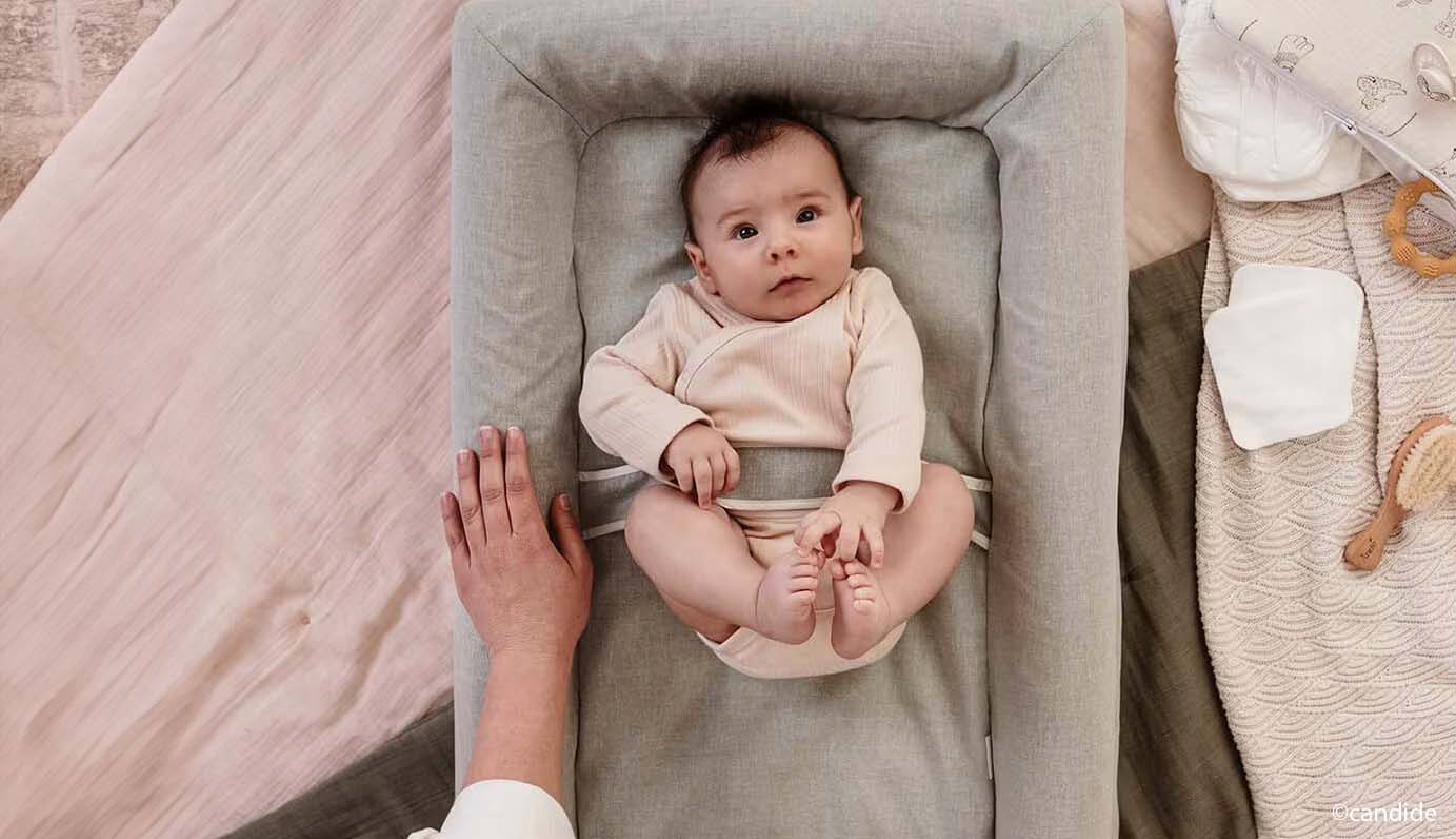 Quand changer bébé comment changer une couche facilement à la maison avec matelas à langer sécurisé