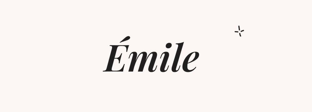 Émile, prénom français garçon littéraire rendu célèbre par Zola et Rousseau, reste une valeur sûre des idées de prénoms français pour garçon