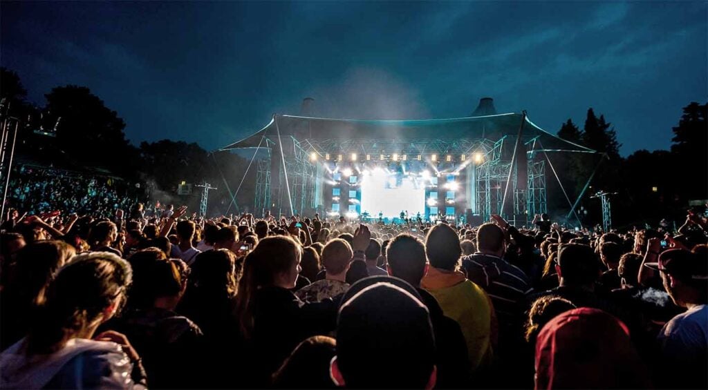 Activité culturelle à faire en duo avant arrivée d'un enfant, assister à un concert