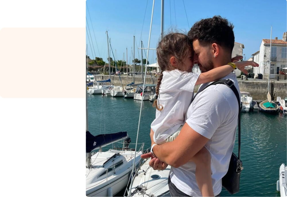 Retour d’expérience jeune maman sur Instagram @lisafaamily, maternité et moments père‑enfant au quotidien